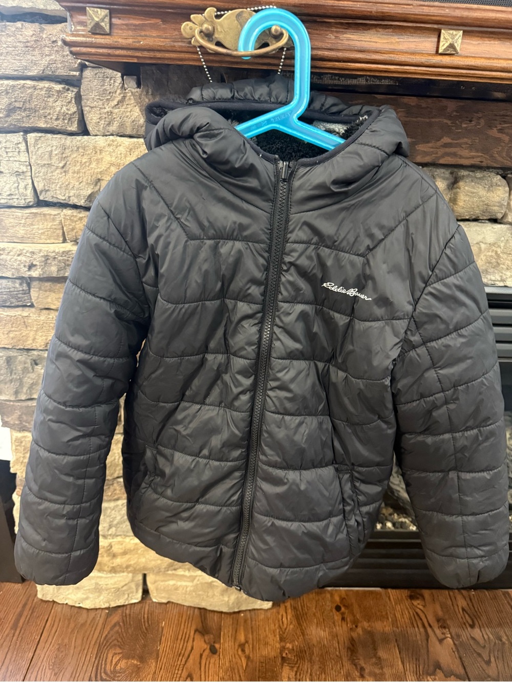 Eddie Bauer Kids Reversible Hooded Jacket - Black Quilted & Camo Fleece - Size 7